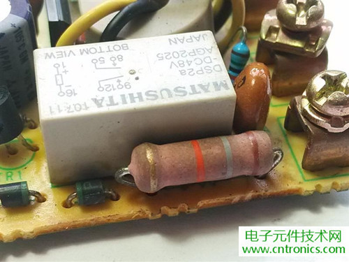 漏電保護器拆解:結(jié)構(gòu)有差異,做工不錯