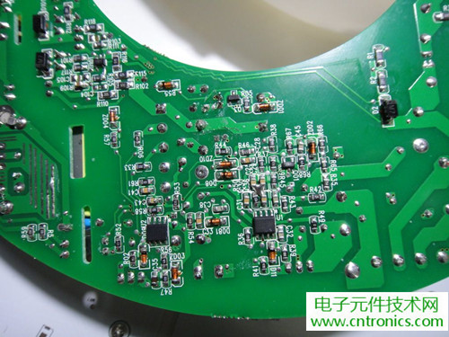 高端大氣上檔次！智能遙控調(diào)光LED吸頂燈拆解