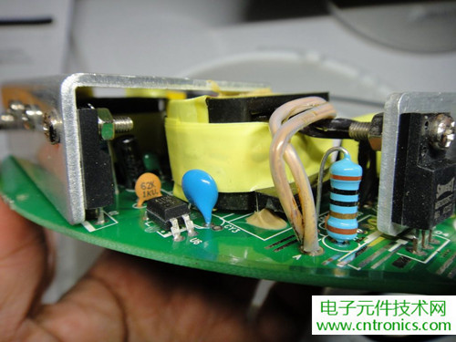 高端大氣上檔次！智能遙控調(diào)光LED吸頂燈拆解