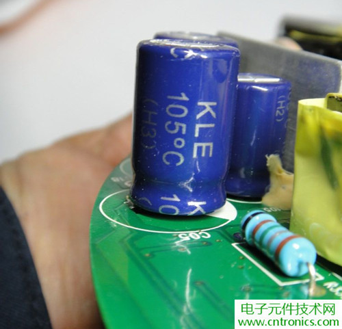 高端大氣上檔次！智能遙控調(diào)光LED吸頂燈拆解