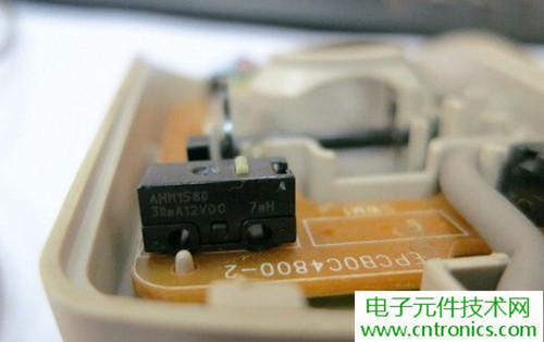 殿堂級機械鼠標拆解：嘆精致做工！