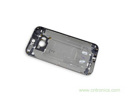 牛人強拆！新HTC One(M8)真機精密做工難修理