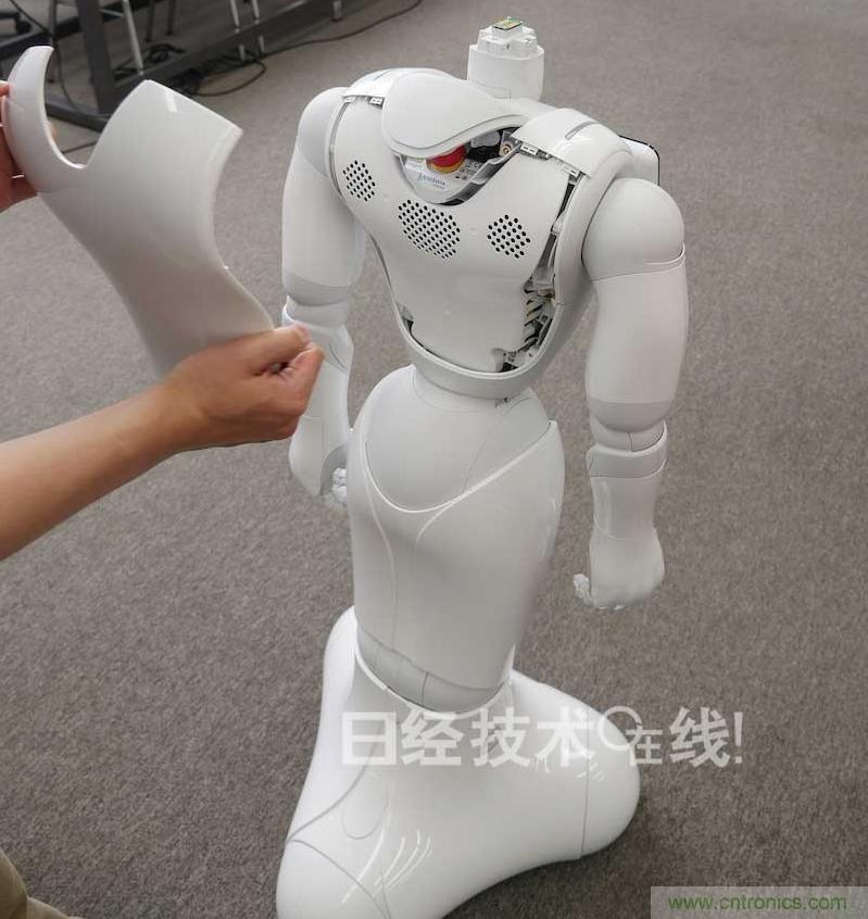 拆解筆記本不過癮，那就來拆拆日本情感機器人吧！
