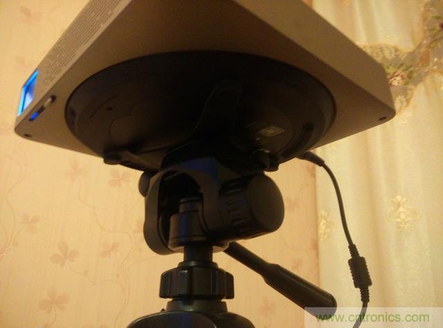 無屏電視時代已然來臨，客廳你做好準備了嗎？