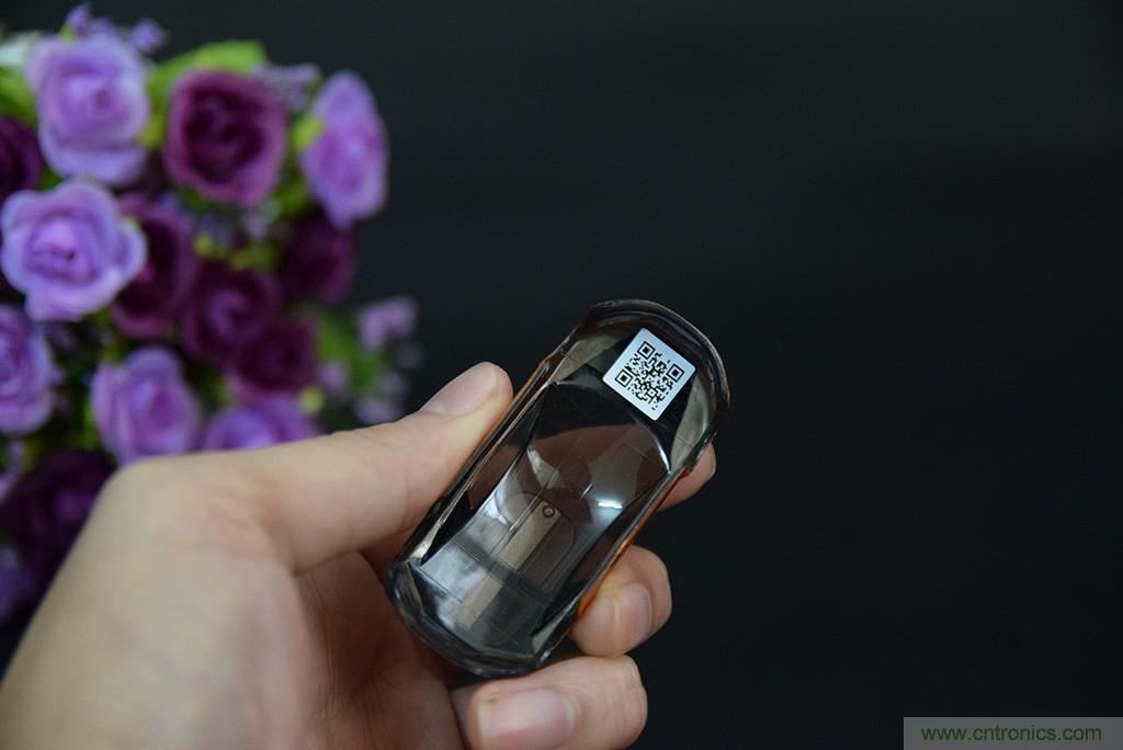 虛擬與現實相結合的飛車游戲，讓你體驗速度與激情的碰撞！