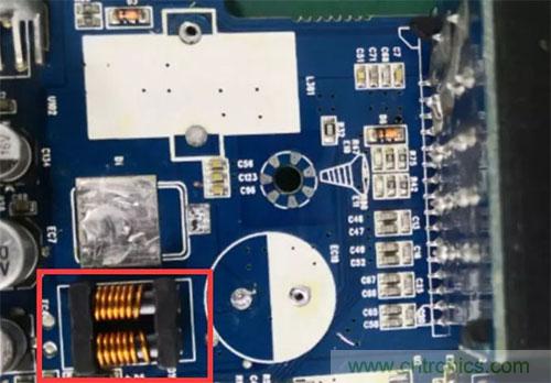 如何通過PCB布局設計來解決EMC問題？