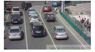 如何在車流涌動的道路上運用監控系統? 如何在車流涌動的道路上運用監控系統?