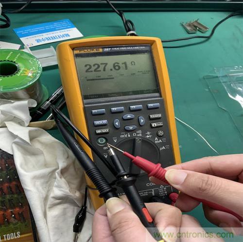 示波器探頭的校準(zhǔn)補償究竟有什么用? 示波器探頭的校準(zhǔn)補償究竟有什么用?